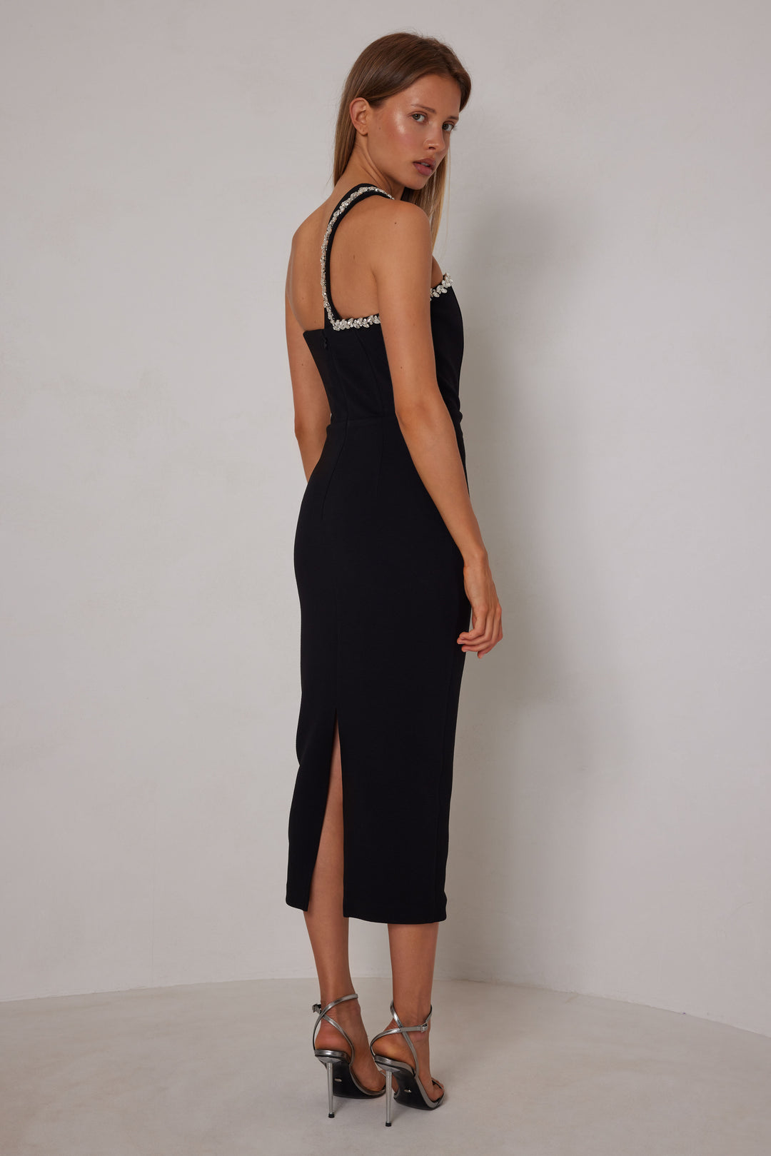 Amora Black - SALE