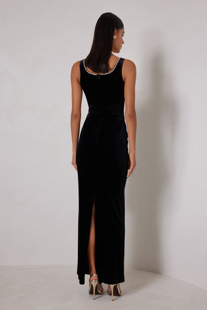 Yasmina Black