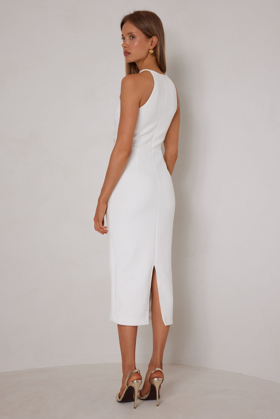 Zelda White – Elle Zeitoune Zelda White – Elle Zeitoune